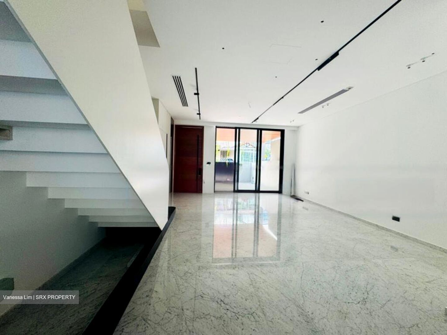 Regent Villas (D10), Terrace #471688491